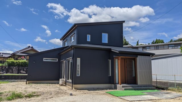 高台に建つ眺望良好の家／豊田市34坪